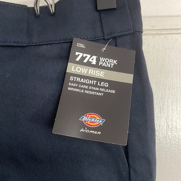 Brand New Dickies Women 774 Low Rise Work Pant (Navy, size 8 Petite) - Picture 2 of 4